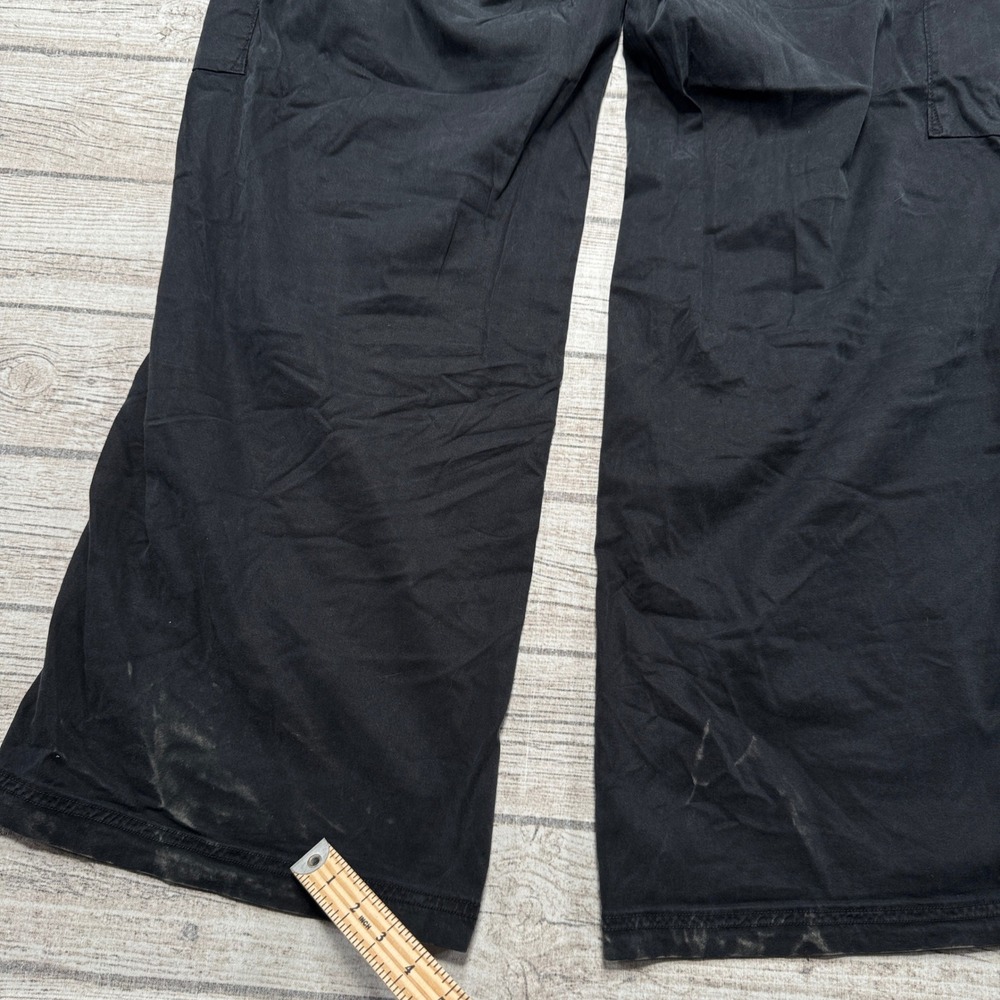 American Eagle Cargo Pants Women's 10 Long Black Wide Leg Relaxed Fit Utility - Picture 8 of 8